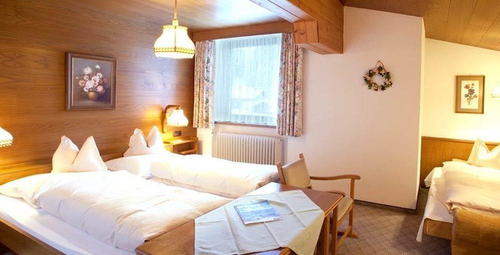 Pension Daniel Lech am Arlberg Exterior photo