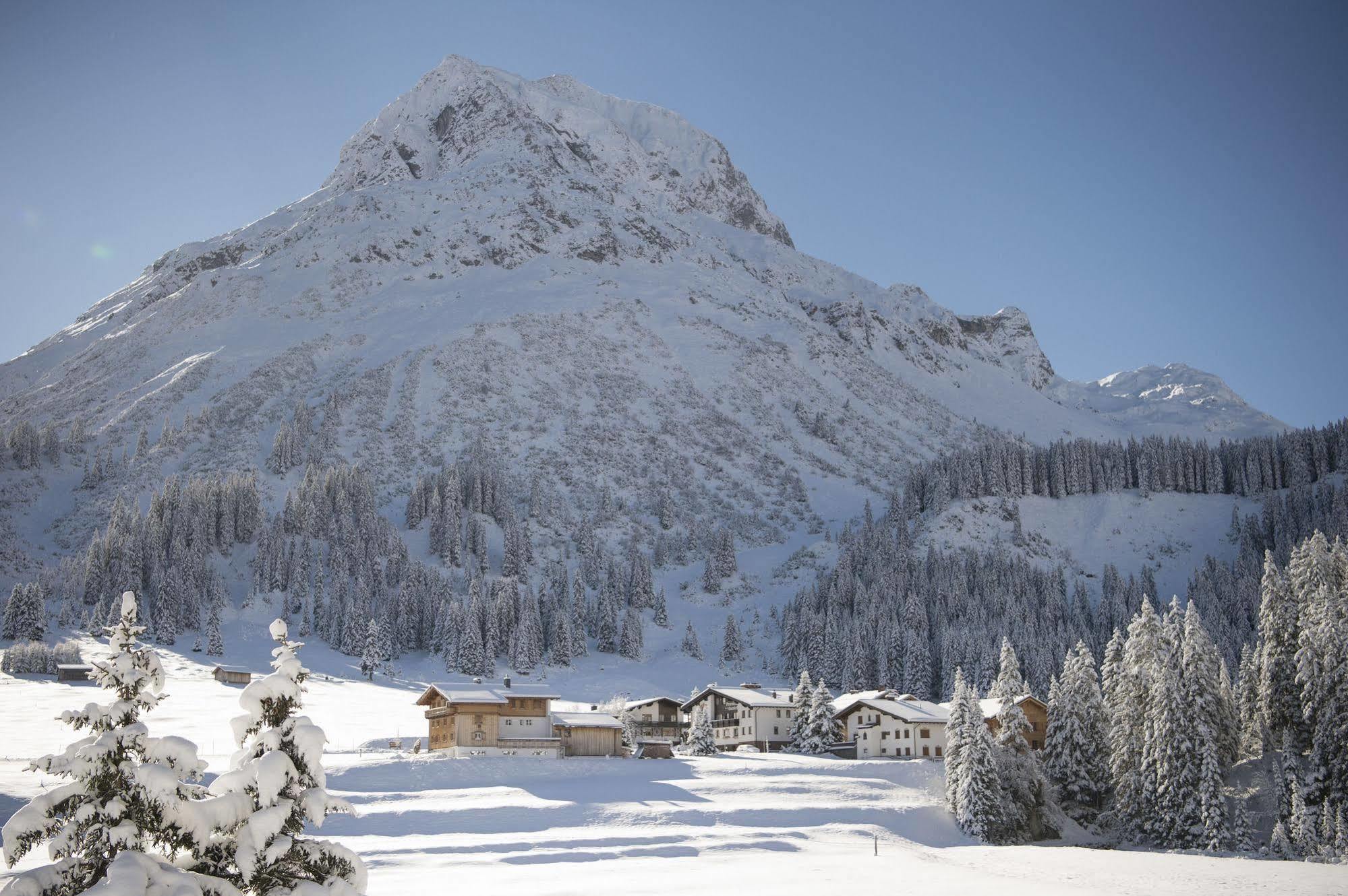 Pension Daniel Lech am Arlberg Exterior photo